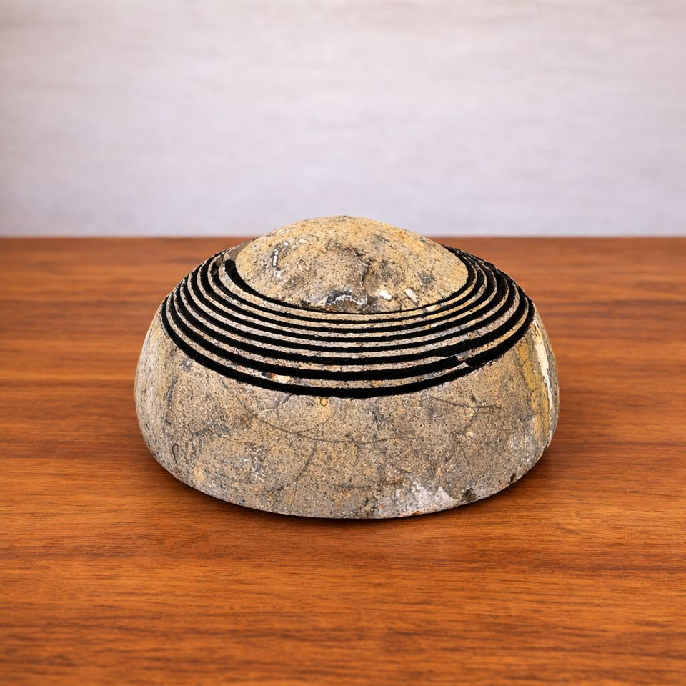 Tigelas em Pedras Naturais com Acabamento Dourado